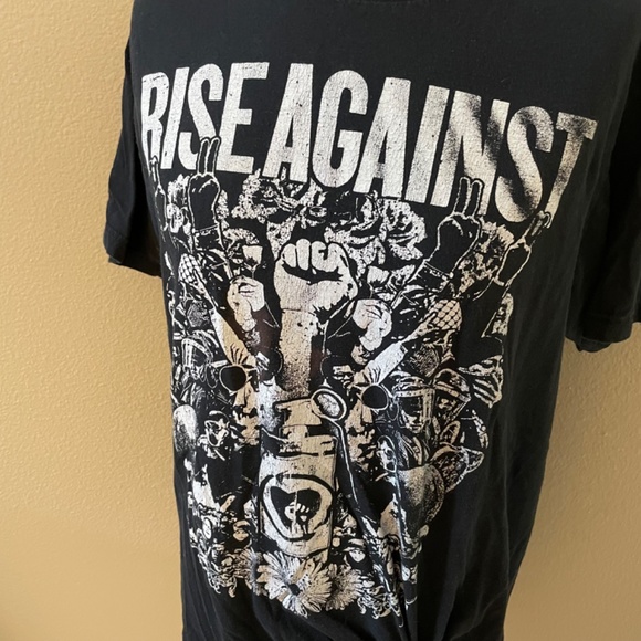 Rise Against Punk Rock Band Shirt size Large - Picture 2 of 6